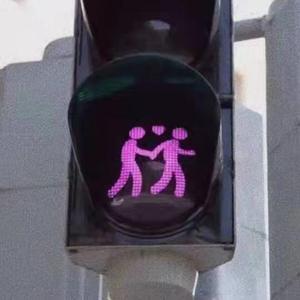 淫荡妈妈口交黑人阳具视频
